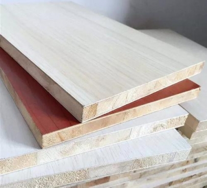 建筑模板按構(gòu)造外形可分為哪些？